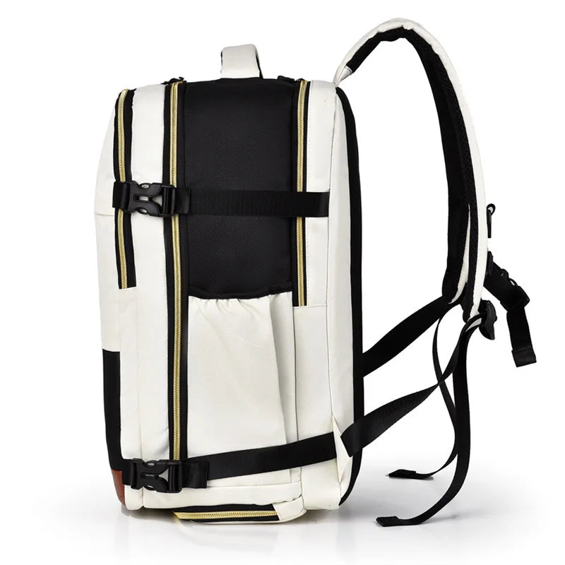 Sidovy av en reseryggsäck 40 liter med expanderbar packningsvolym