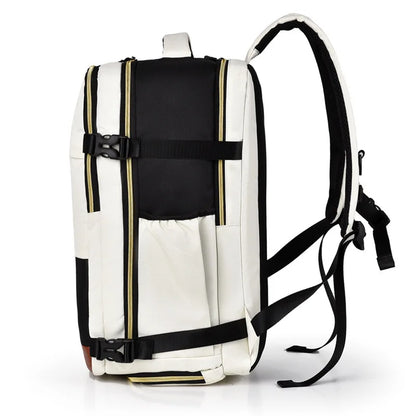 Sidovy av en reseryggsäck 40 liter med expanderbar packningsvolym